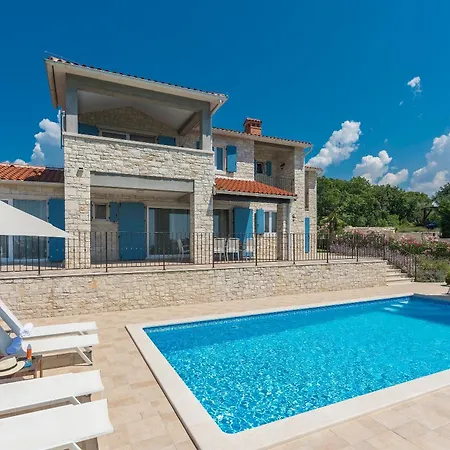 5 Star Luxury With Wellness And Sea View Villa Strpacici