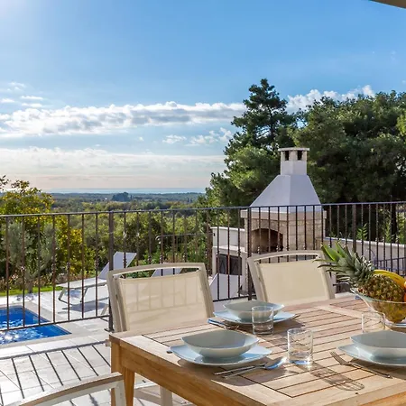 5 Star Luxury With Wellness And Sea View Strpacici