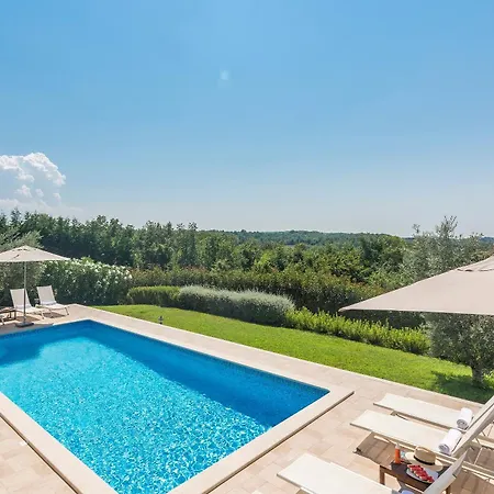 5 Star Luxury With Wellness And Sea View Vila