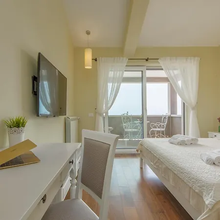 5 Star Luxury With Wellness And Sea View Villa *