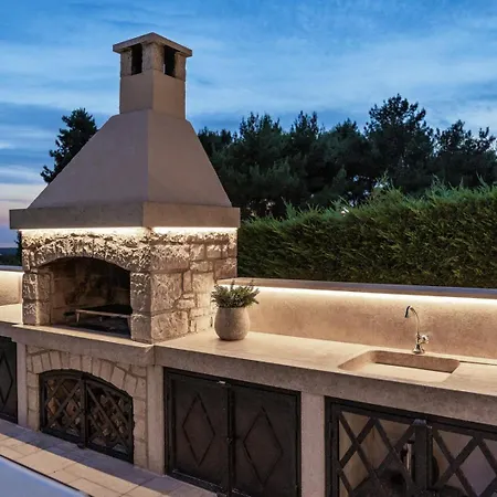 5 Star Luxury With Wellness And Sea View Vila Strpacici