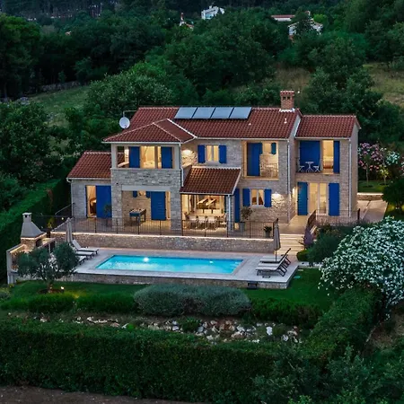 Vila 5 Star Luxury With Wellness And Sea View