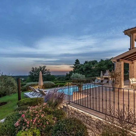 Vila 5 Star Luxury With Wellness And Sea View