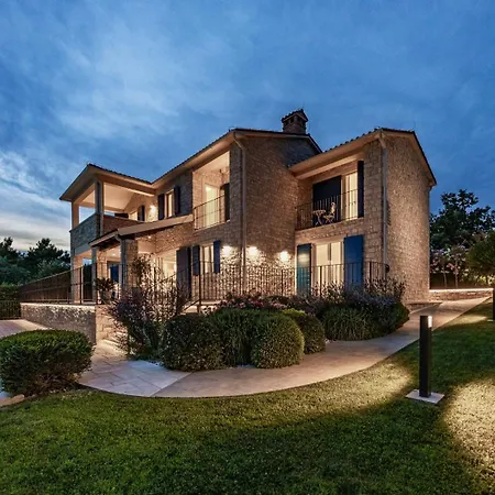 5 Star Luxury With Wellness And Sea View 别墅 Strpacici